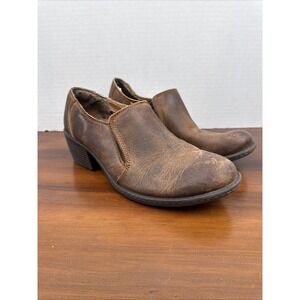 Women's Born Lucy Brown Leather Slip-On Ankle‎ Booties Size 8.5